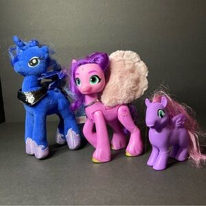 Pony Lot Of 3  Hasbro My Little Pony Princess Petals Singing Star Plus
